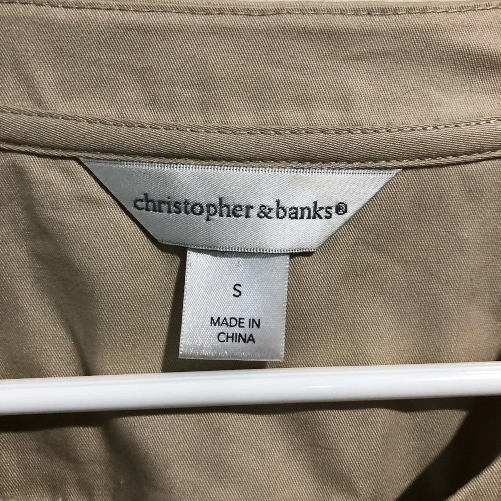 Christopher & Banks tan and white top size small - Picture 3 of 4